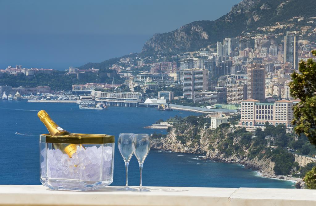 Luxurious Villa Overlooking Monaco Roquebrune-Cap-Martin Exteriör bild